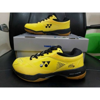 Giày cầu lông yonex (tặng bít tất 30k)