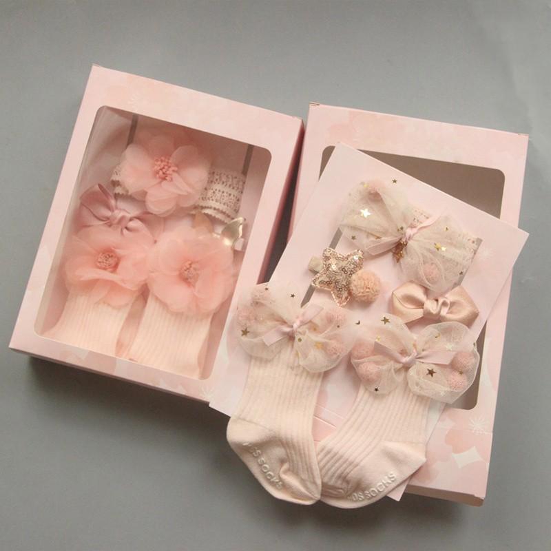 Bộ phụ kiện tóc kèm vớ nhiều kiểu dáng xinh xắn dành cho bé gái