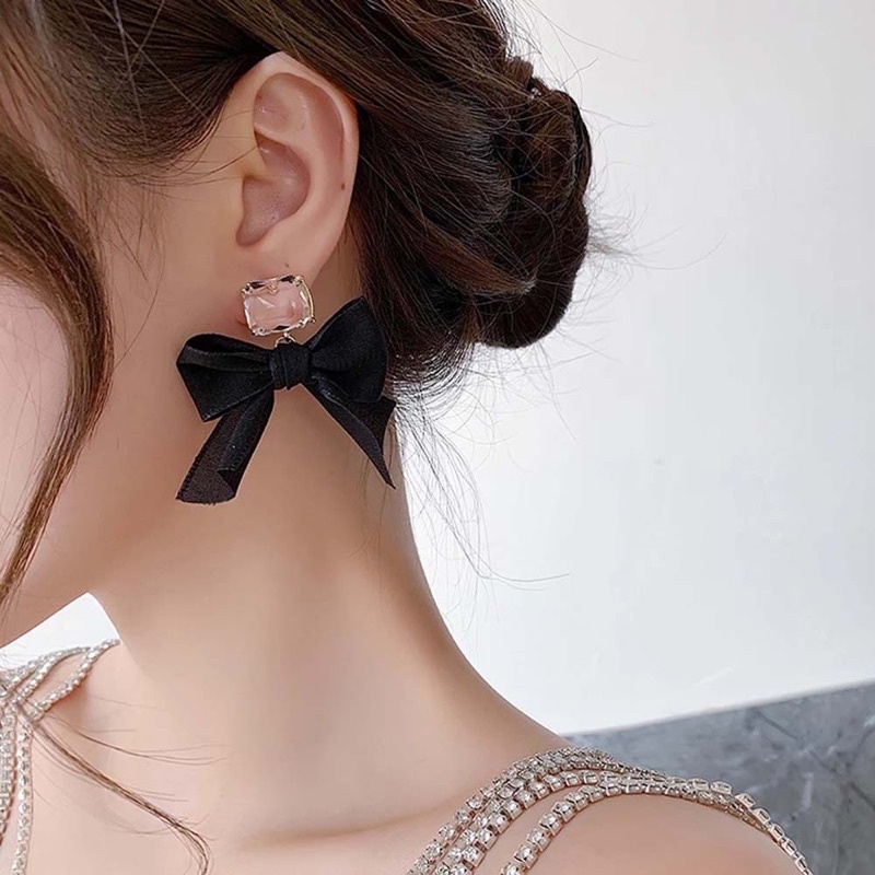 khuyên tai cao cấp hình nơ vải voan điệu đà cho các cô gái mã Th85541