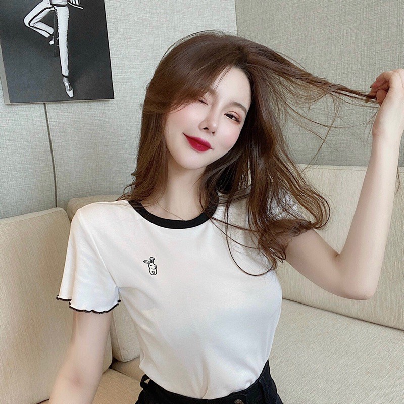 Áo tay ngắn thêu con thỏ phối viền(CH)