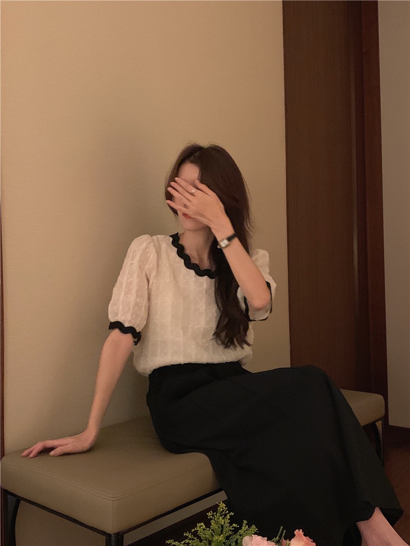 Áo Voan Cổ Tròn Phối Ren Ngắn Tay Thời Trang Hàn Quốc Sành Điệu 53884