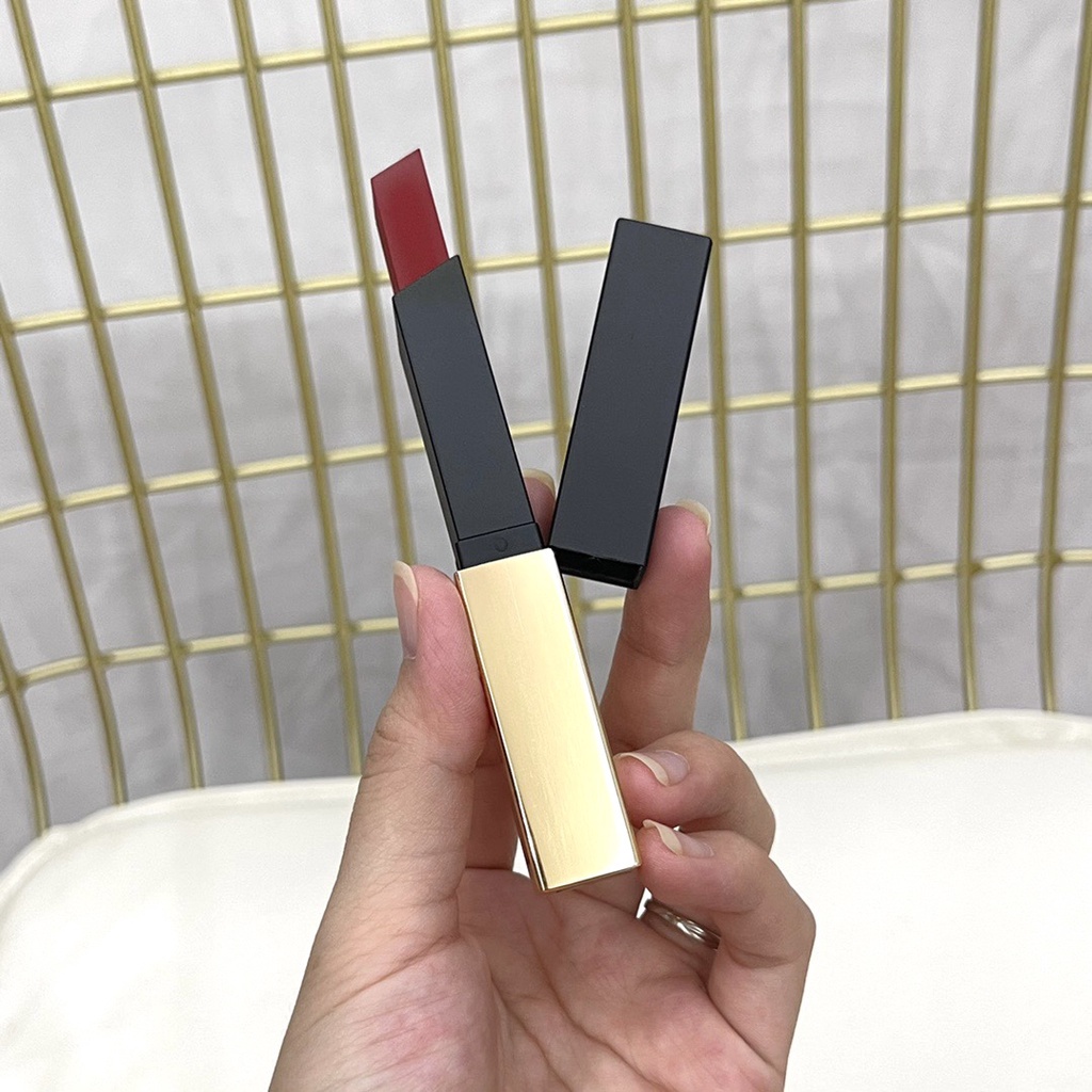 Son Môi Saint Laurent 2.2g Lâu Trôi Thiết Kế Vỏ Màu Vàng Đồng Thời Trang 1966