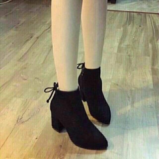 Boot nữ cao gót khoá cạnh buộc nơ