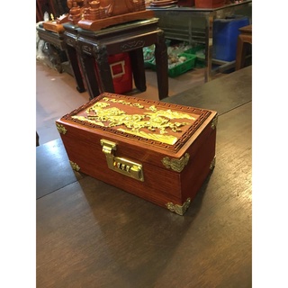 Hộp đựng con dấu ·······