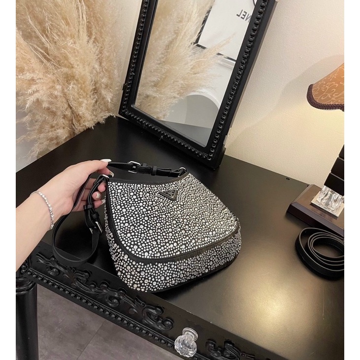 Túi kẹp nách P.R.A.D.A đính đá siêu hot kèm ảnh thật shop tự chụp