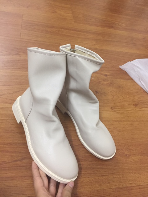 BOOTS DA PU ĐÍNH ĐINH