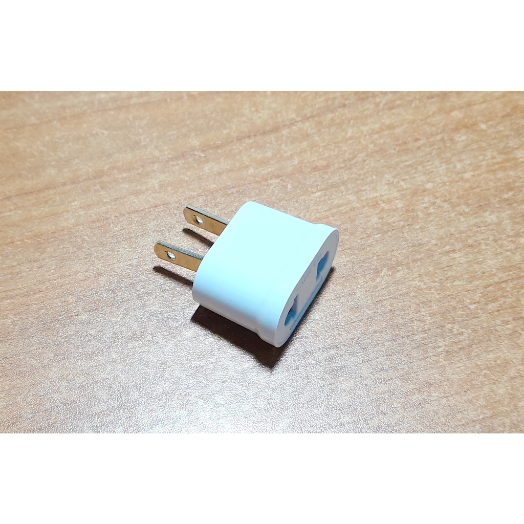 Phích Cắm AC chuyên dụng Chuyển Đổi Đầu tròn Sang Đầu Dẹp - Chuyển đổi từ Châu Âu (2 chân tròn) sang Mỹ (2 chân dẹt)