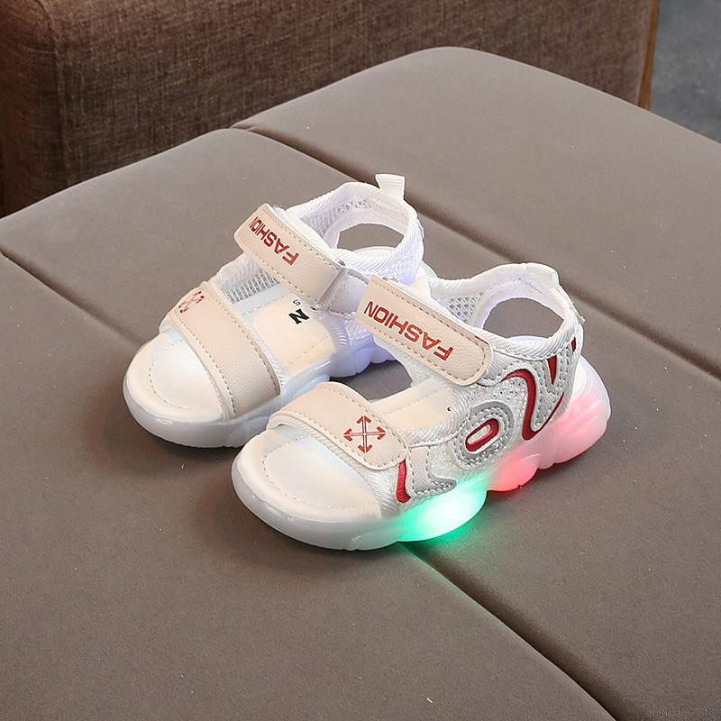 Giày Sandal Bằng Da Pu Có Đèn Led Phát Sáng Cho Bé