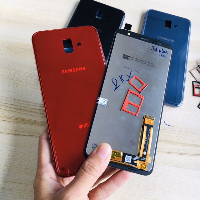 Combo Bộ Vỏ Sườn + Màn Hình Samsung J6 Plus Zin Hàng Cao Cấp (Tặng khay Sim)