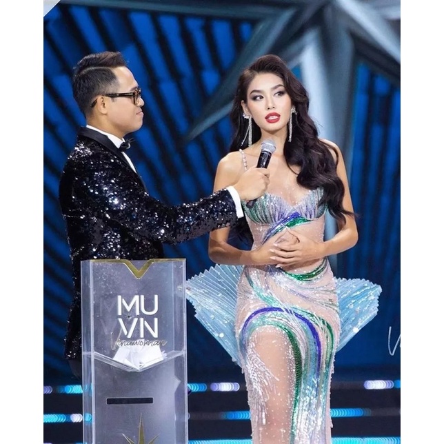 (Sẵn 1 đôi) KHUYÊN TAI HOA HẬU , Á Hậu 1 Miss Universe Vietnam Hoa hậu Hoàn Vũ Việt Nam 2022 Ngọc Châu và Thảo Nhi Lê