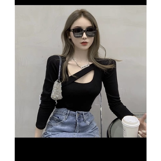 Áo kiểu croptop dài tay dây đan chéo