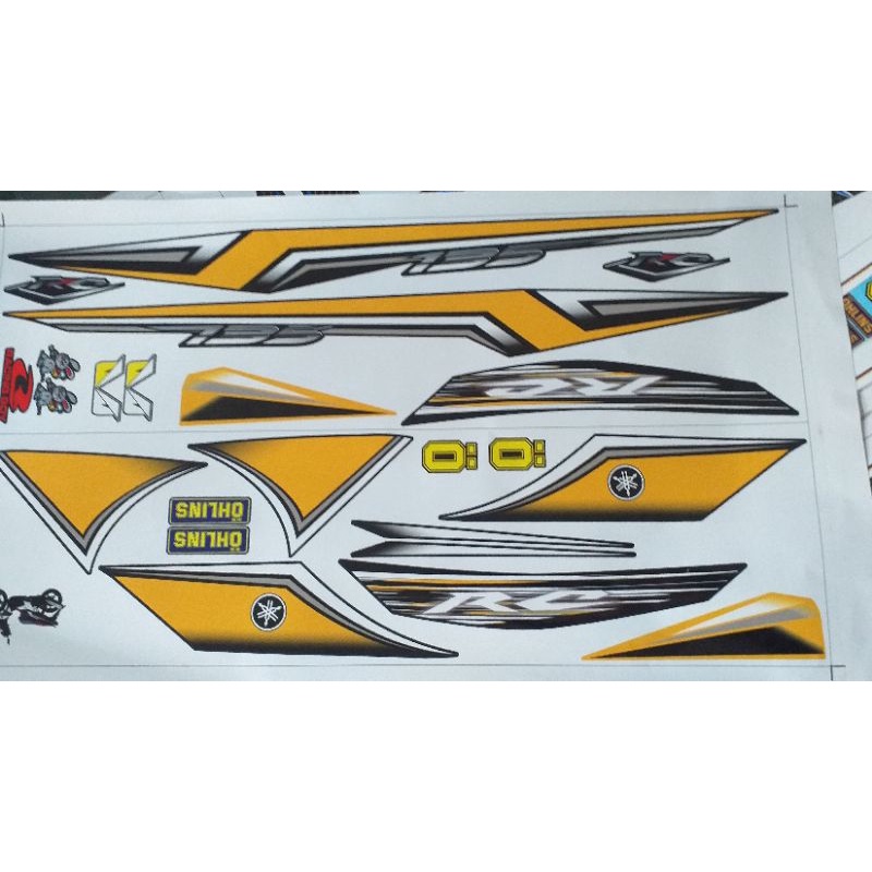 Tem rời dán xe novo4 vàng đen