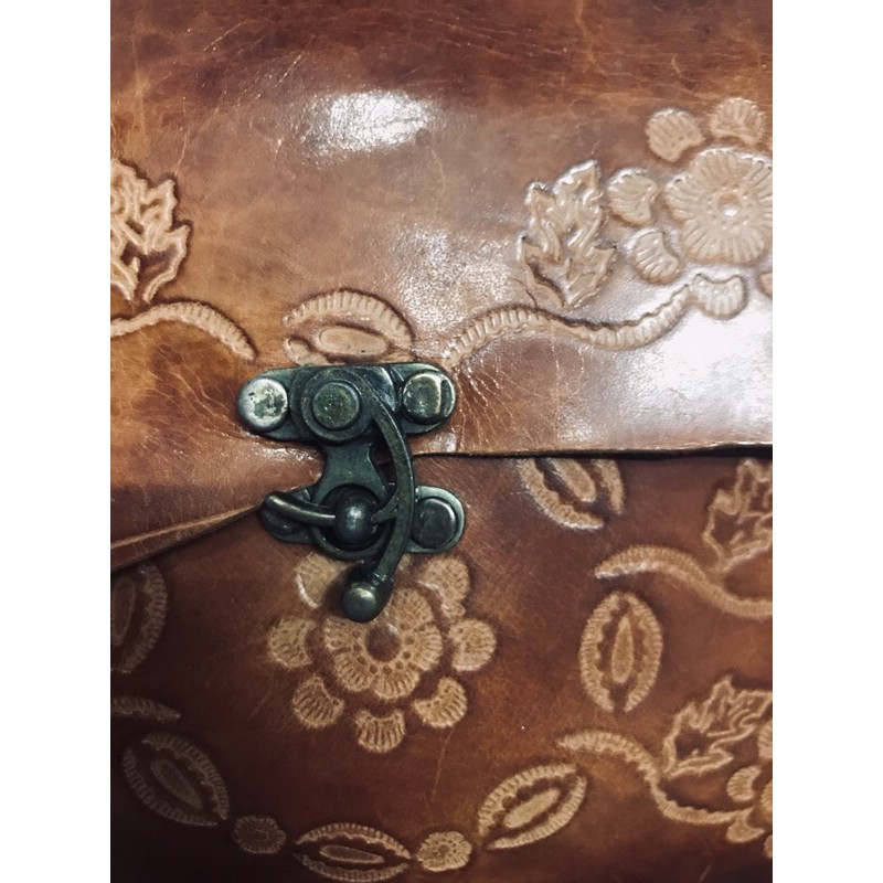 Túi đeo chéo da mộc khắc - India