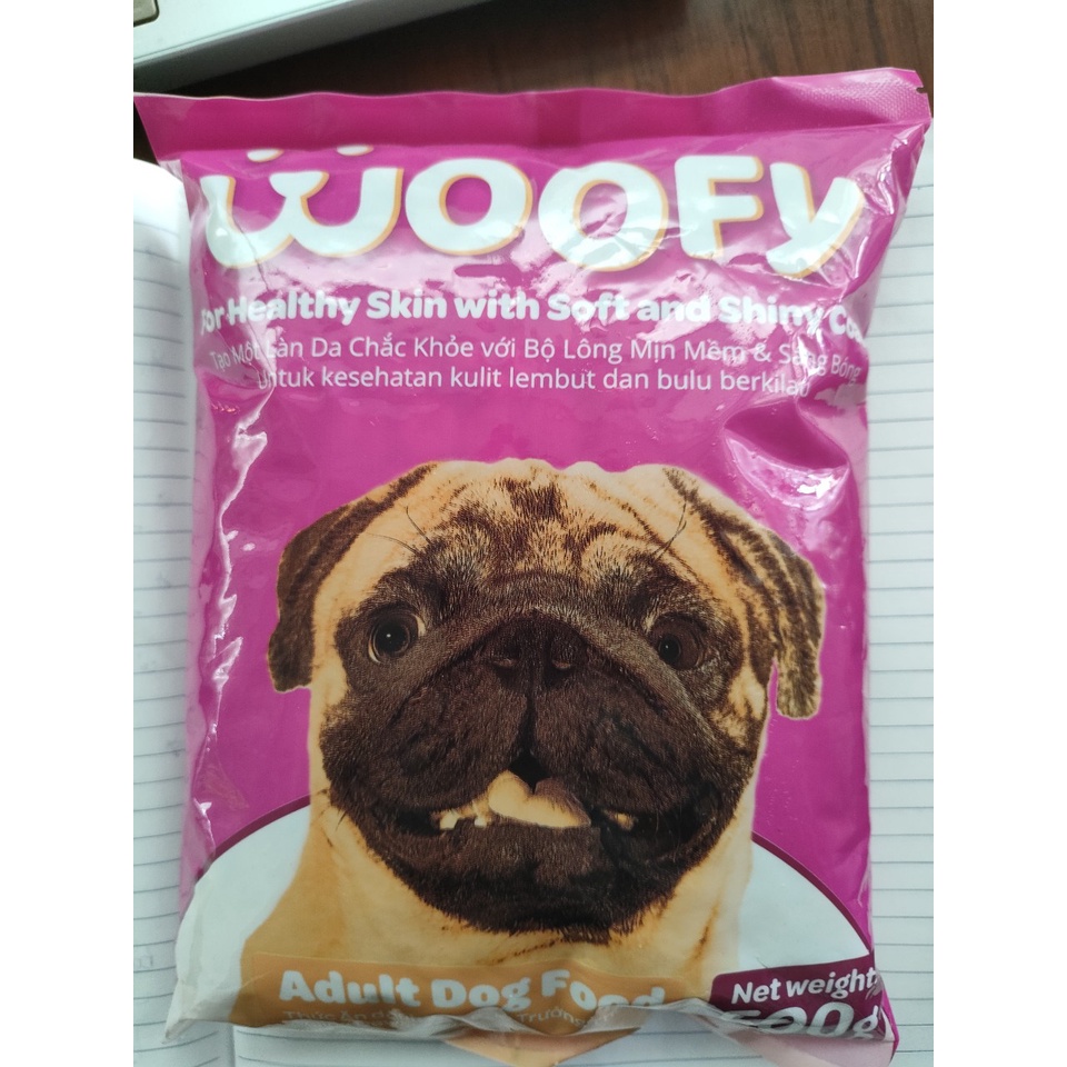 Thức ăn cho chó lớn Woofy 500 gam.