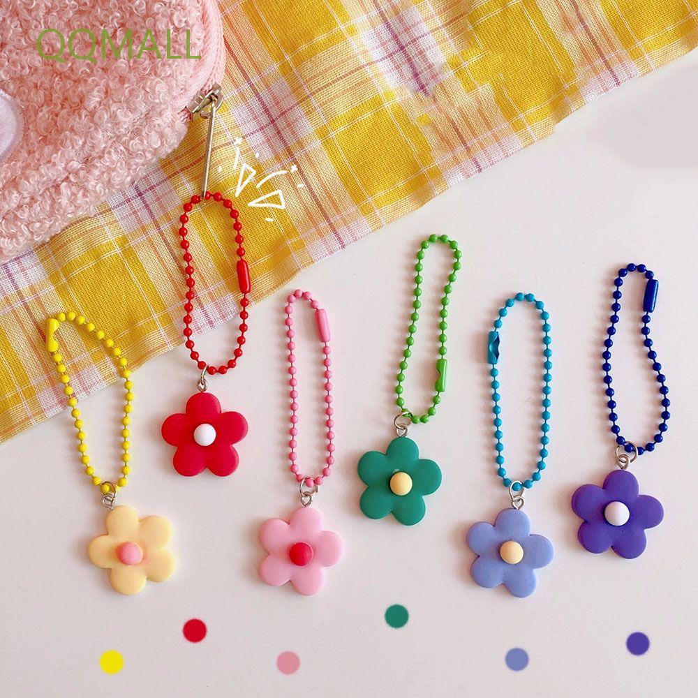 Móc khóa hình bông hoa nhiều màu sắc xinh xắn