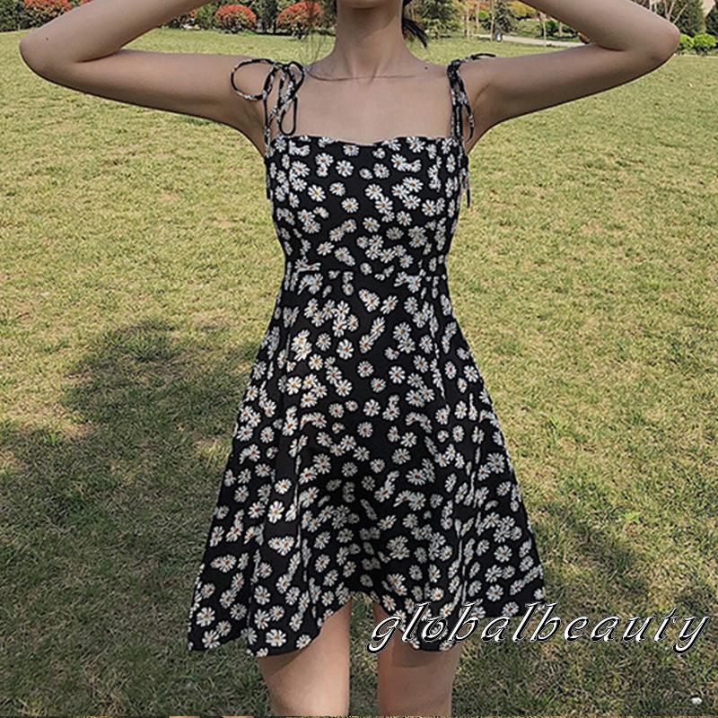 Đầm Chữ A Hai Dây Cổ Thuyền Họa Tiết Hoa Cúc Nhỏ Thời Trang Cho Nữ | BigBuy360 - bigbuy360.vn