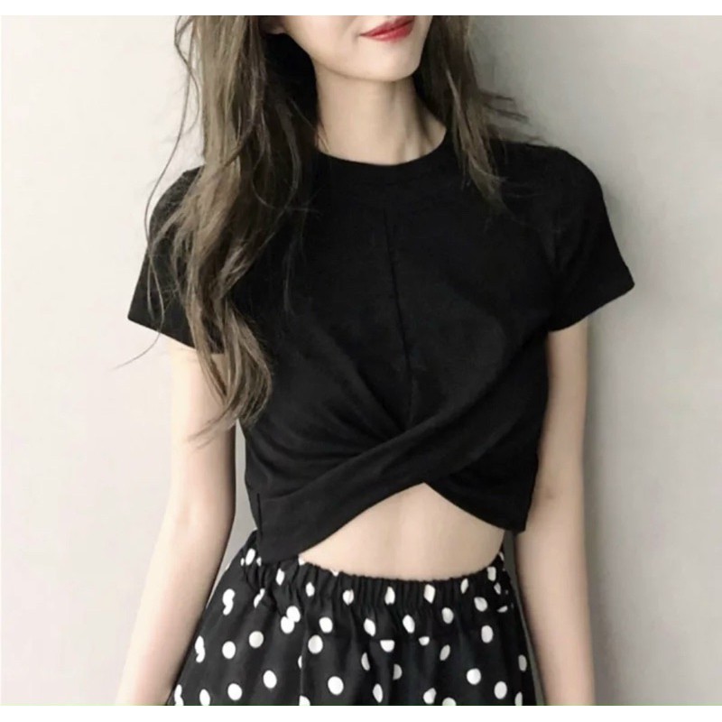 Áo croptop đắp chéo bụng tay ngắnTU S