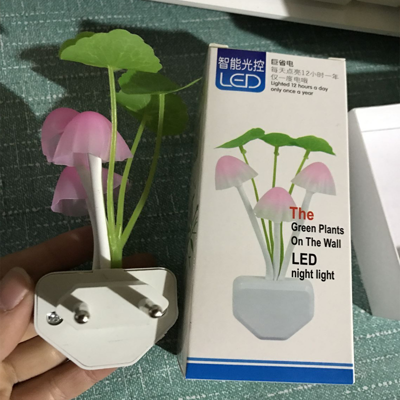 Đèn Ngủ Cảm Biến Hình Cây Nấm Xinh Xắn