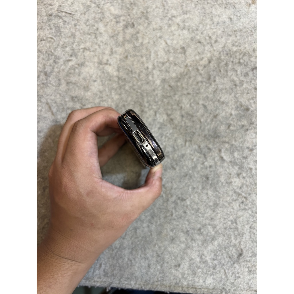 Điện thoại Nokia 8800 Art Cacbon China sử dụng tốt