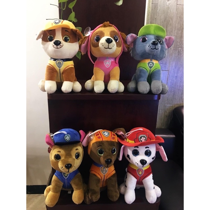 Chú chó cứu hộ biết đi biết hát lắc mông vui nhộn