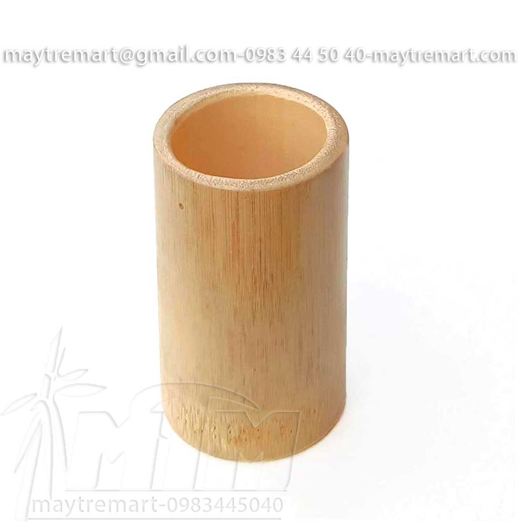 Ống tăm, ống đựng tăm.