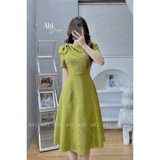 Đầm thời trang nữ mặc đi tiệc chất xốp kim cương tay búp cổ đính hoa dài xếp ly váy dài qua gối xoè