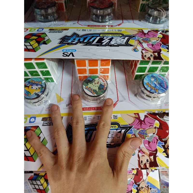 sỉ 9 chiếc RUBIK tặng kèm 9 chiếc yoyo