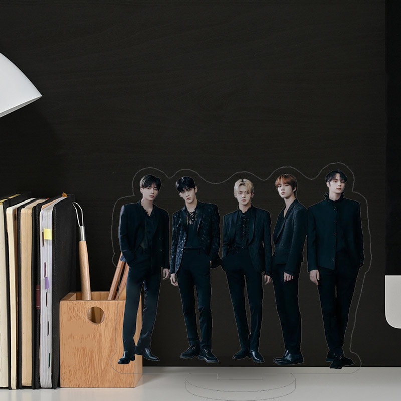 Giá Đỡ Mô Hình Nhân Vật TXT Act: Love SICK Bằng Acrylic Trang Trí Bàn Làm Việc