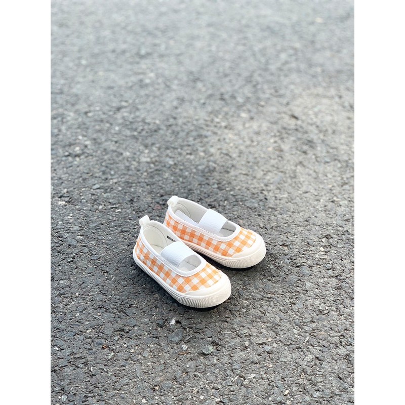 Giày kiểu Hàn cho bé