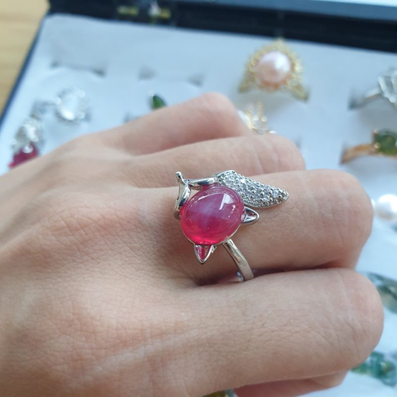 Nhẫn bạc nữ đính mặt đá ruby sao đỏ freesize