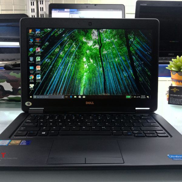 Laptop DELL 7250 - Core i5, Ram 4G, SSD 128Gb, 12.5 inch - Hàng nhập khẩu
