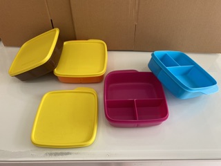 Hộp cơm màu sắc 500ml tupperware indonesia