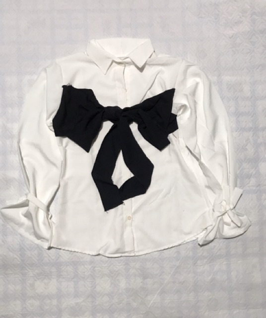 Áo sơ mi phối dây quấn bo eo tay loe_Video | BigBuy360 - bigbuy360.vn