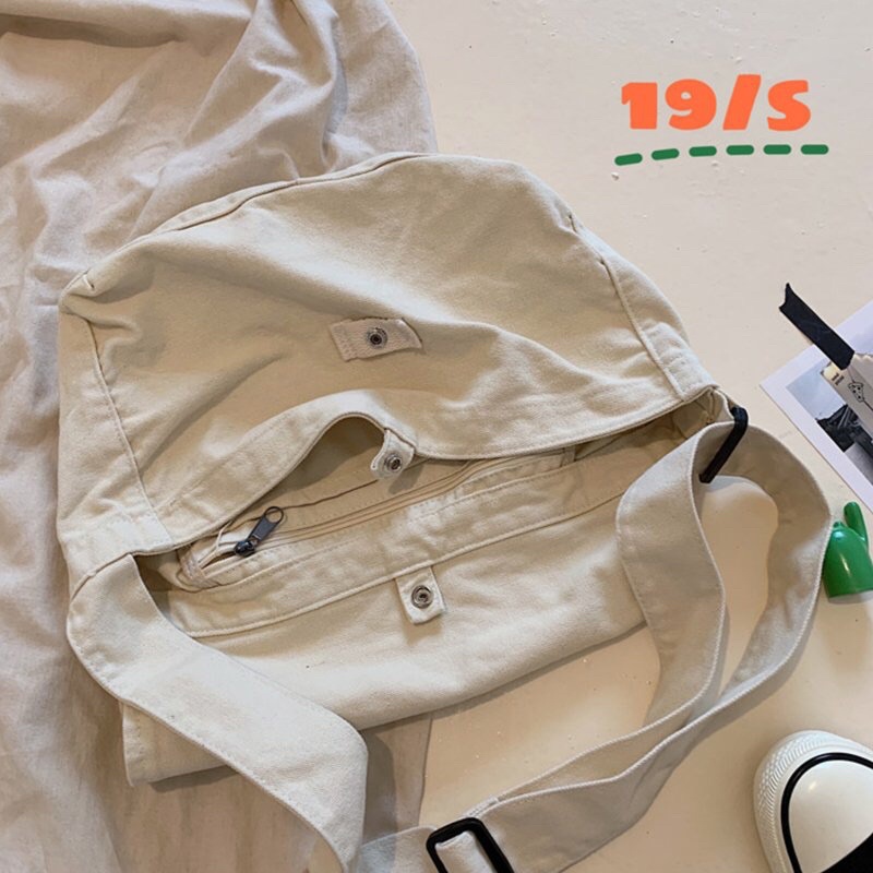 Túi đeo chéo vin tẹt