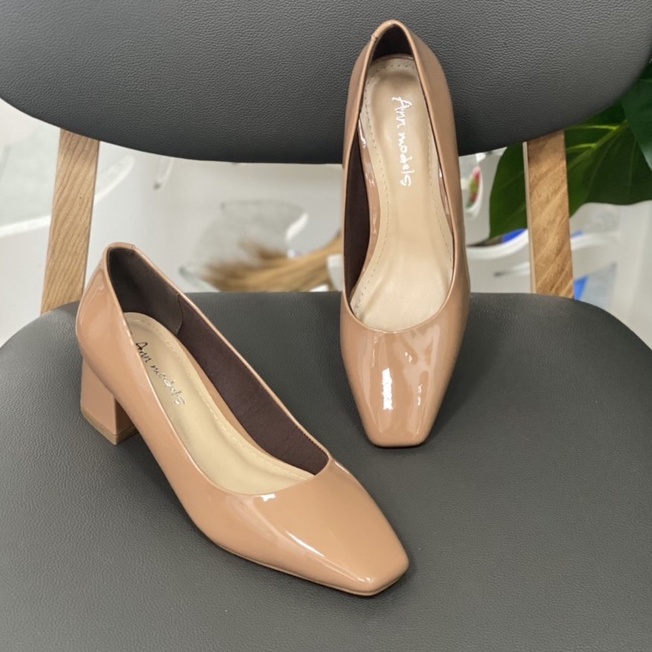 Giày cao gót bít mũi 5 phân mũi vuông Annmodels gót sắt cao cấp chất liệu xi bóng phong cách thời trang_MS A5002GSXB