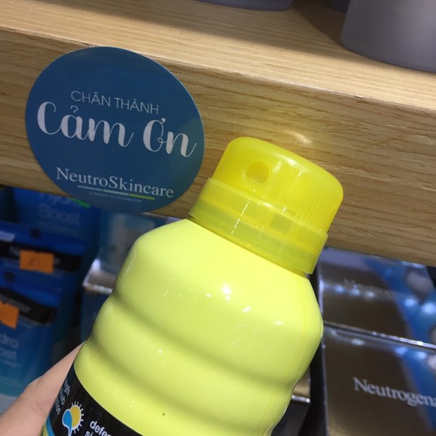 Xịt chống nắng Neutrogena Beach Defense SPF 70 | BigBuy360 - bigbuy360.vn