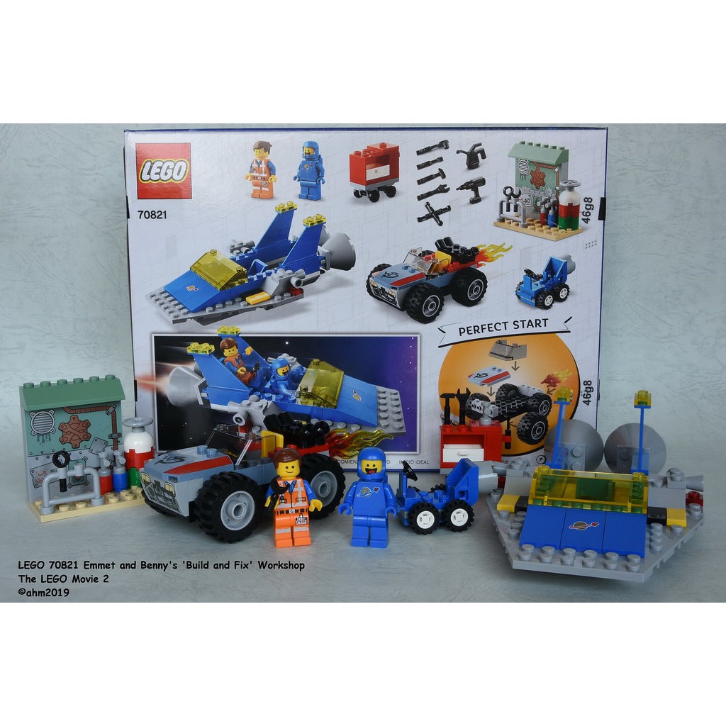 LEGO 70821 - Xưởng Lắp Ráp Của Emmet Và Benny