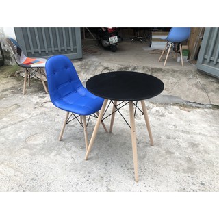 Ghế Eames nệm cúc áo