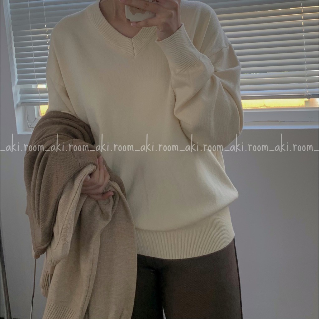 Áo len trơn chất mềm mịn cổ tim viền dọc tay cổ | BigBuy360 - bigbuy360.vn