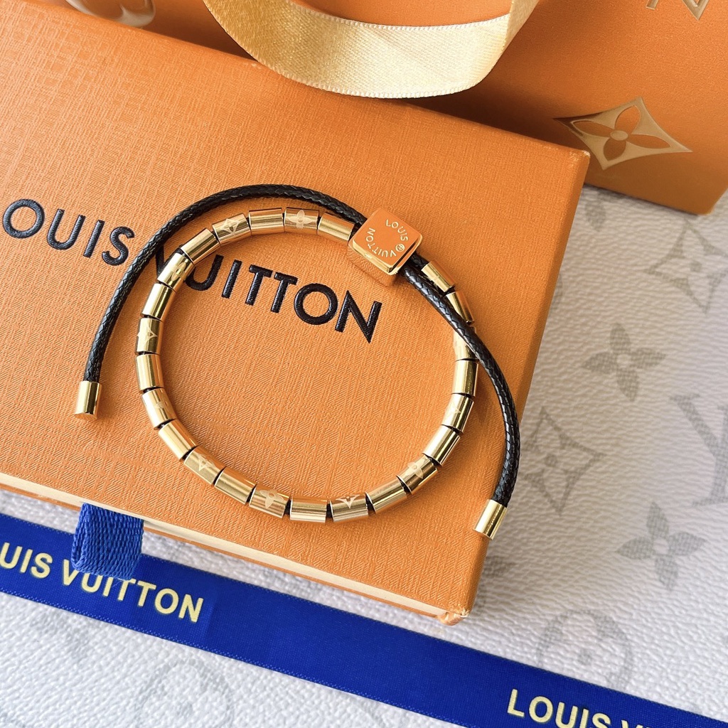 Lv Vòng Tay Louis Vuitton Bằng Thép Titan Dát Khảm Chữ Đơn Giản Cổ Điển Sang Trọng Không Phai Màu Không Phai Cho Nam Và Nữ