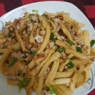 Com bo 2kg củ cải muối Đầm Hàl
