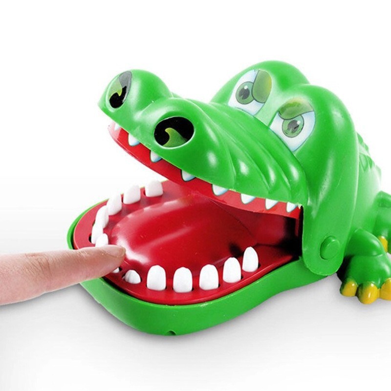 Đồ chơi cá sấu cắn răng, khám răng cho cá sấu vui nhộn
