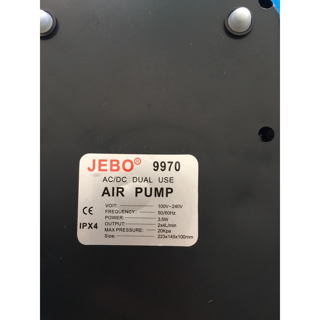Sủi tích điện JEBO 9970 cung cấp oxy phòng khi mất điện cho hồ cá koi.