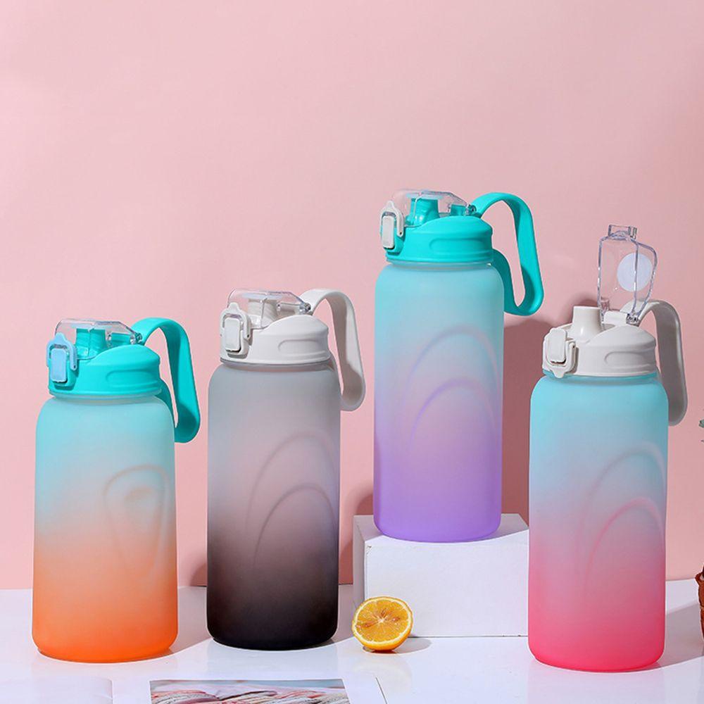 Bình Nước Nhựa Có Thang Đo Tiện Lợi