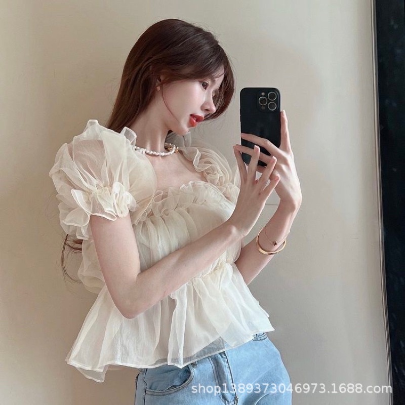 Áo croptop trễ vai tay bồng bánh bèo mùa hè 2 màu siêu cưng A1