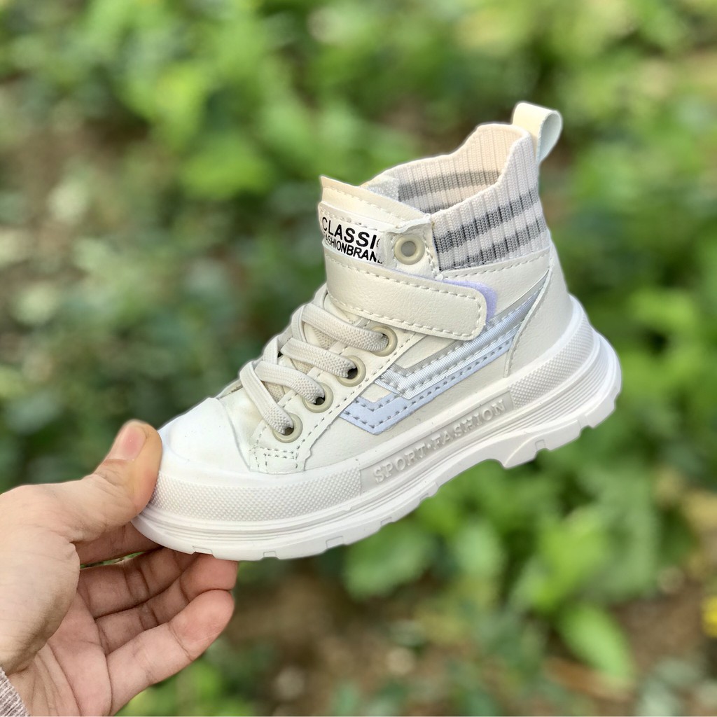 Bốt bé trai bốt bé gái boot cho bé Giày Boot Trẻ Em Cổ Chun Cao Cấp Quai Ngang Cho Bé f35 ảnh thật