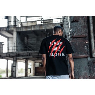 áo thun tay lỡ nam nữ form rộng Stee KEEP ME ALONE màu đen Ngầu Store