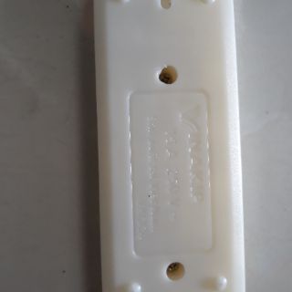 Ổ cắm 4 ngả Vinakip