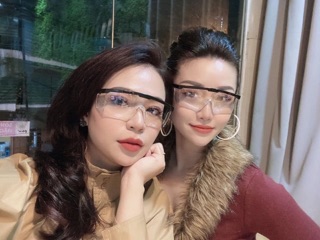 Mắt Kiếng Nhựa Bảo Vệ Mắt