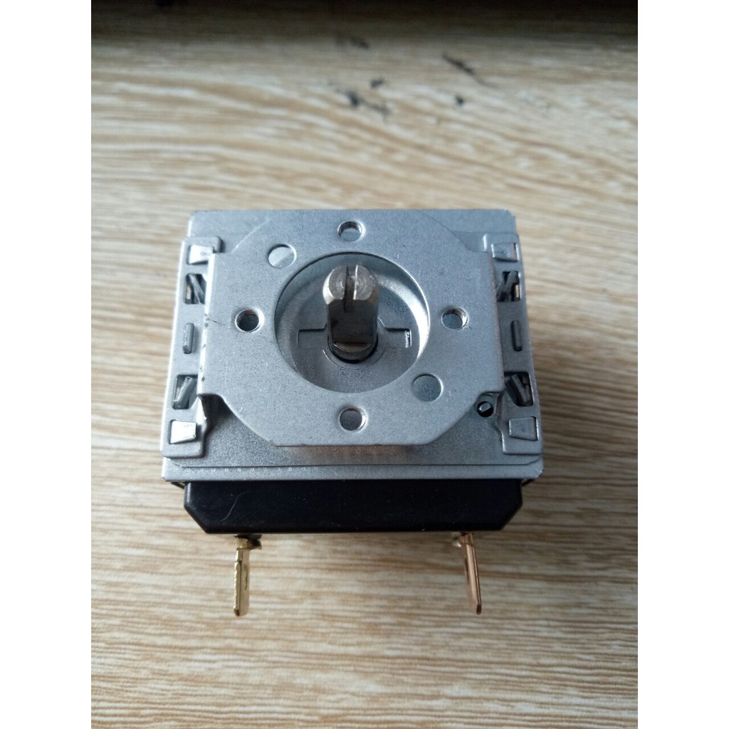 Rơ le thời gian lò nướng Sanaky 60 phút